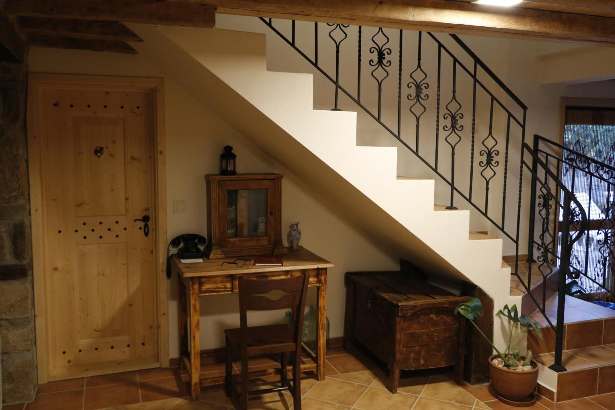 Guest House Epochs Since 1871 Lyaskovets Pokoj fotografie